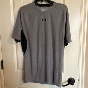 Under Armour TShirt